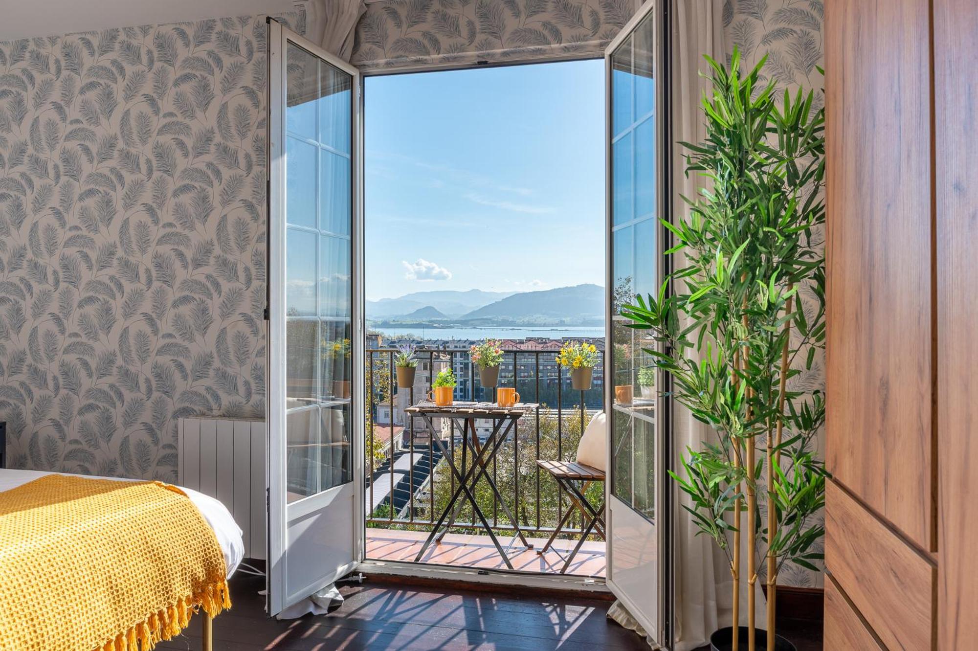 Apartamento En El Corazon De La Ciudad Junto A Las Estaciones Santander Ngoại thất bức ảnh